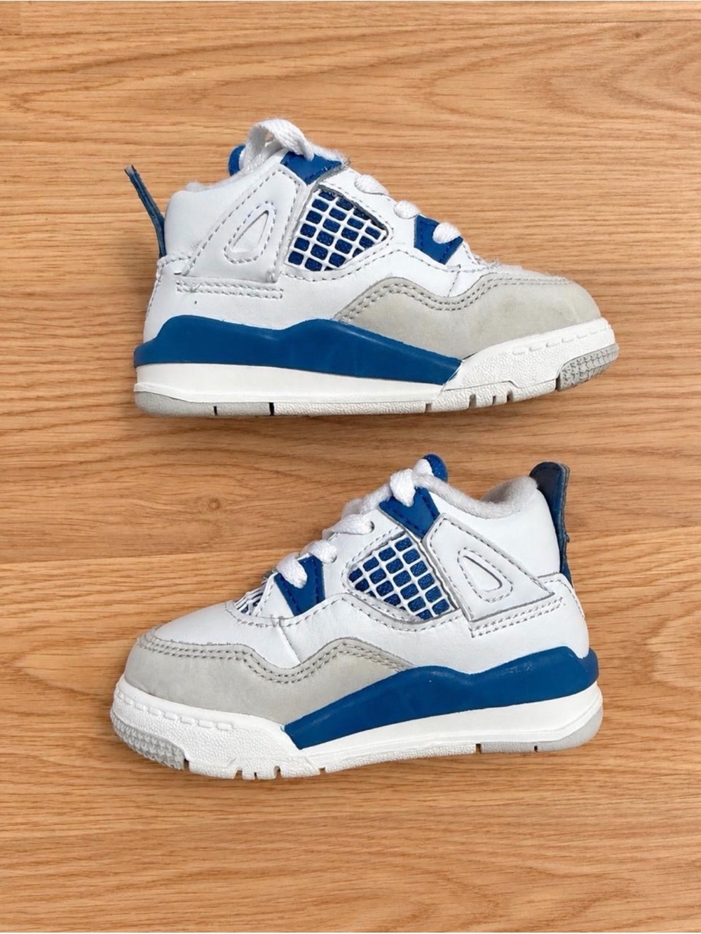 Air Jordan 4 Retro “Military Blue” Toddler Sneakers 5C